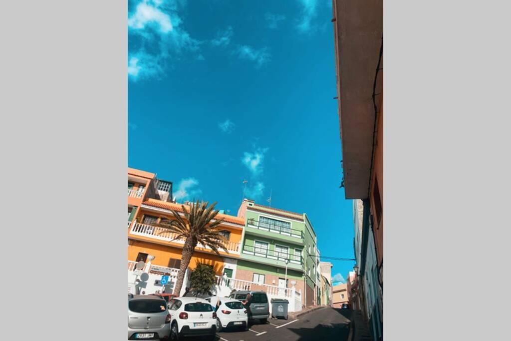 Large 90M2 Canary Apartment, Nice View, Location ! Puerto de Santiago  Exterior foto